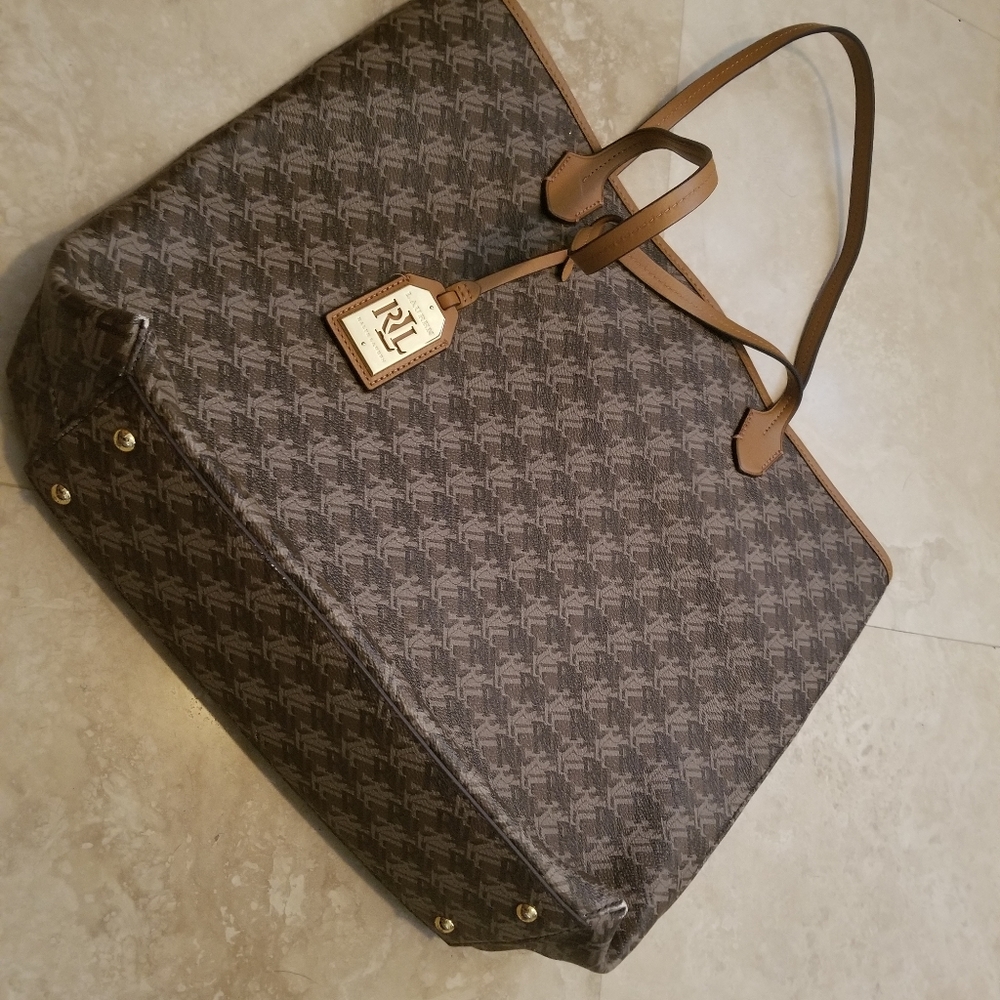 Tote worn once
